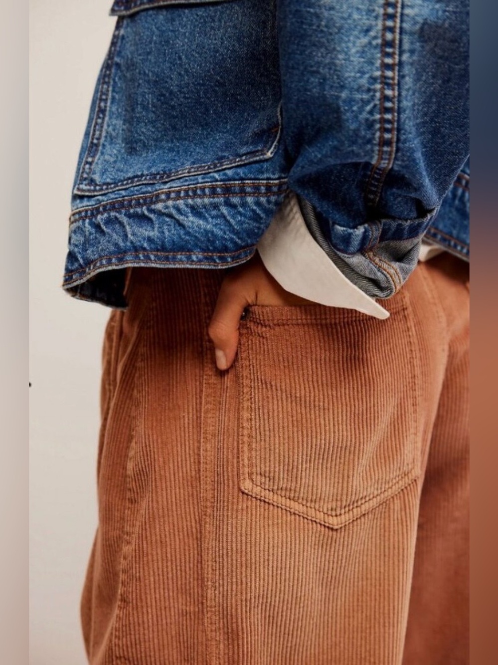 We The Free by Free People Good Luck Mid Rise Corduroy Barrel Jeans, NWOT - Picture 3 of 16
